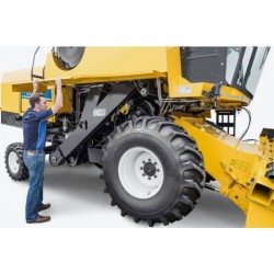 4 Sıfır New Holland 5.30 biçerdöver ( 5m kesim tablası, 5 sarsak)